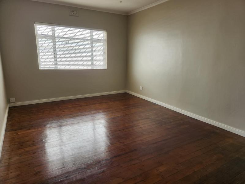 2 Bedroom Property for Sale in Walmer Estate Western Cape